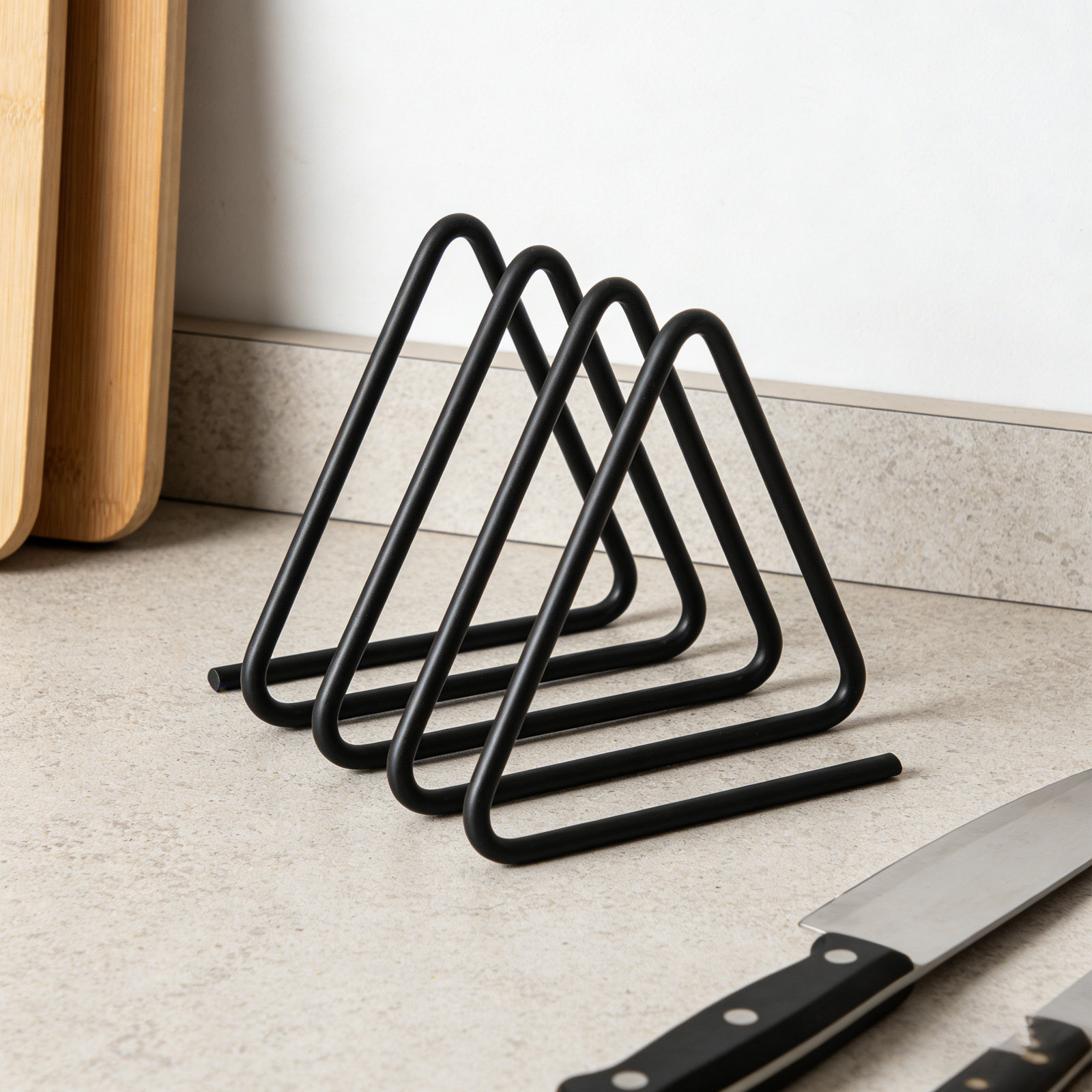 Kitchen Baking Rack - Dreieckiger Schneidebrett-Halter aus schwarzem Metall, rutschfest,